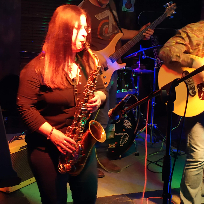 kate-saxophone on Band Mate