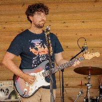 liam-silcock-guitar on Band Mate