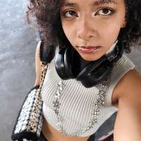seania on Band Mate